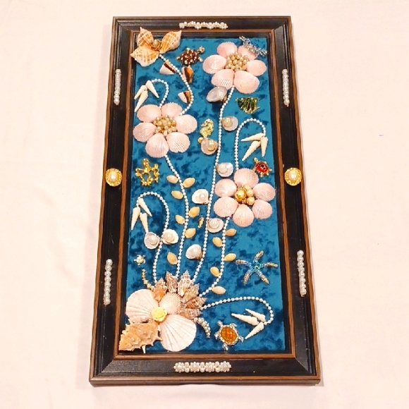Seashell Floral Art on Dark Teal Minky - Picture 1 of 8